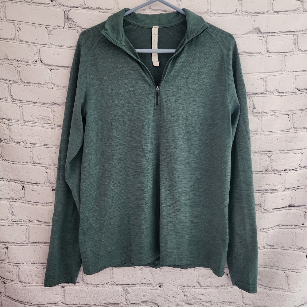 Lululemon Metal Vent Tech 1/2 Zip